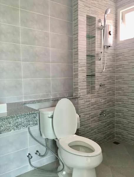 4-BR House, Bangkok, Samsen Nok, Huai Khwang, Bangkok, 4 Bedrooms, 300 sqm, Single Detached House For Sale, by Pasupit Ditbanjong, 500320608 - DDproperty.com