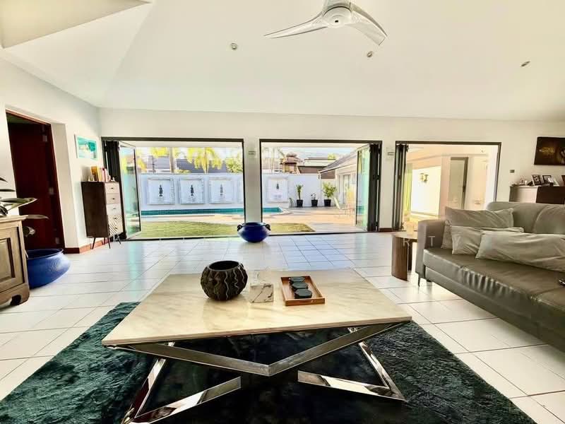 5S0301 Pool villa for sale 16,500,000 baht 4 bedroom 5 bathroom at kathu have fully furnished, Phuket, Kathu, Phuket, 4 Bedrooms, 300 sqm, Villa For Sale, by PK LIFE Property, 500320610 - DDproperty.com