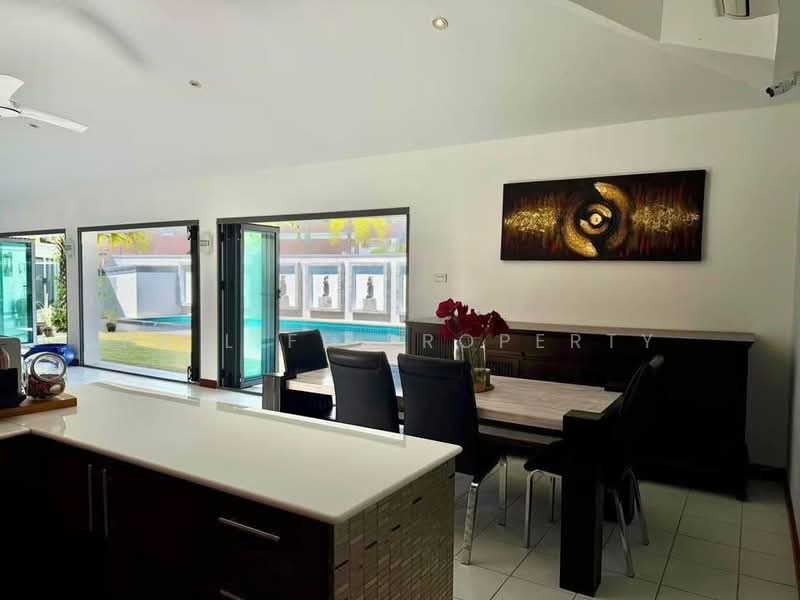 5S0301 Pool villa for sale 16,500,000 baht 4 bedroom 5 bathroom at kathu have fully furnished, Phuket, Kathu, Phuket, 4 Bedrooms, 300 sqm, Villa For Sale, by PK LIFE Property, 500320610 - DDproperty.com