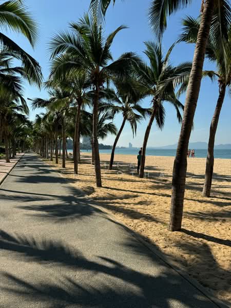 Long Beach Condo : ลอง บีช คอนโด, ชลบุรี, 32 ซอยนาจอมเทียน 40, นาจอมเทียน, สัตหีบ, ชลบุรี, 44 ตร.ม., คอนโด ขาย, โดย Sita Shrestha, 500320611 - DDproperty.com