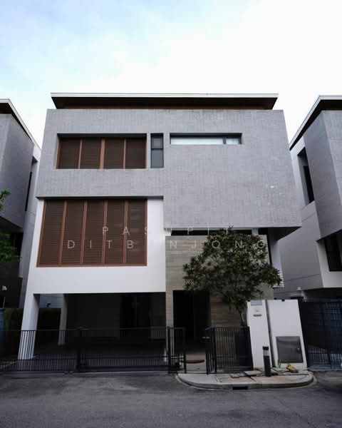 Parc Priva, Bangkok, Thiam Ruammit Road, Huai Khwang, Bangkok, 4 Bedrooms, 256 sqm, Single Detached House For Rent, by Pasupit Ditbanjong, 500320612 - DDproperty.com