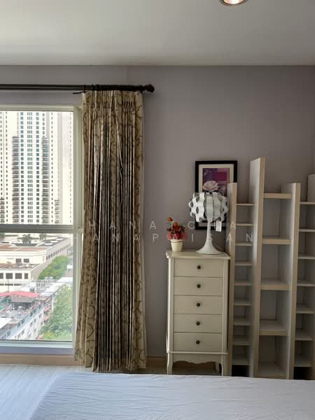 The Light House Sathorn–Chareonnakorn, Bangkok, Chareonnakorn Road, Khlong Ton Sai, Khlong San, Bangkok, 2 Bedrooms, 70 sqm, Condo For Sale, by Thanatcha Thanapaisan, 500320619 - DDproperty.com