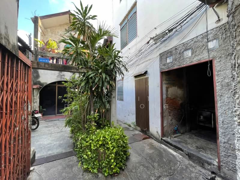 4-BR Semi-detached House, Bangkok, Thung Wat Don, Sathon, Bangkok, 4 Bedrooms, 824 sqm, Semi-Detached House (Twin House) For Sale, by Pasupit Ditbanjong, 500320622 - DDproperty.com