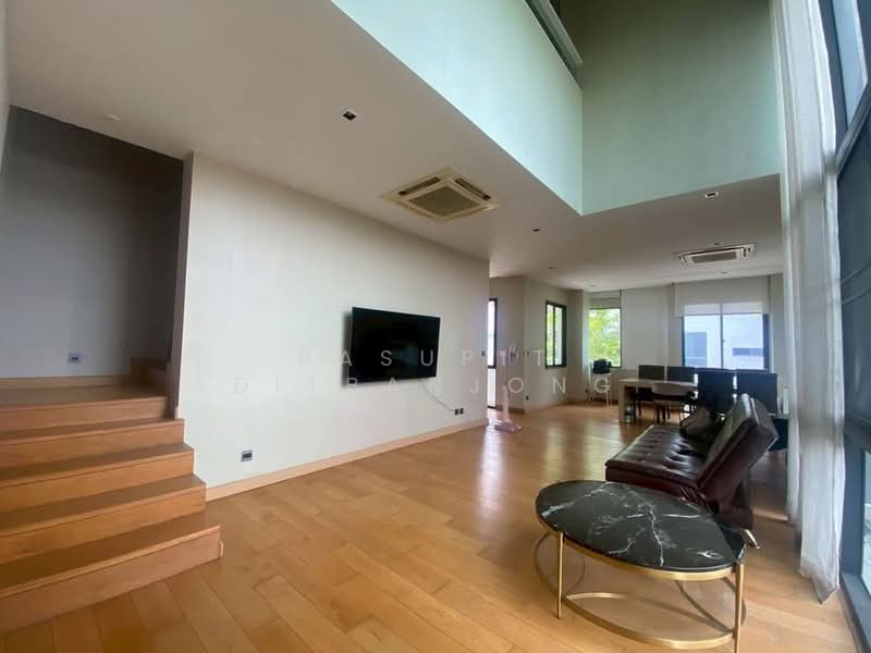 Parc Priva, Bangkok, Thiam Ruammit Road, Huai Khwang, Bangkok, 4 Bedrooms, 296 sqm, Single Detached House For Sale, by Pasupit Ditbanjong, 500320629 - DDproperty.com