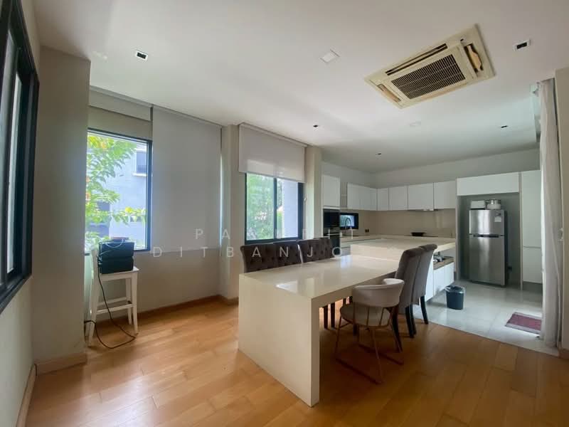 Parc Priva : พาร์ค พรีว่า, กรุงเทพ, ถนนเทียมร่วมมิตร, ห้วยขวาง, กรุงเทพ, 296 ตร.ม., บ้านเดี่ยว ขาย, โดย Pasupit Ditbanjong, 500320629 - DDproperty.com