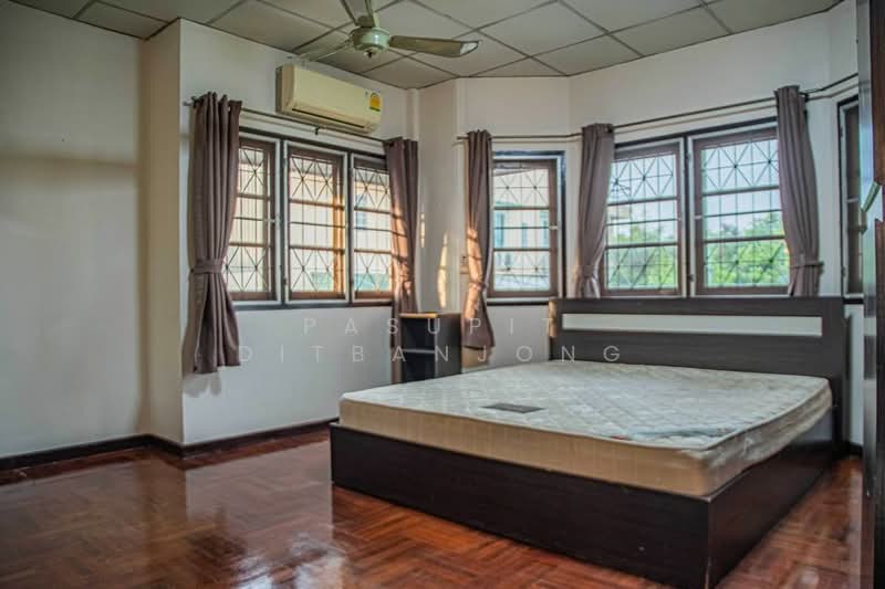 บ้าน 4-ห้องนอน, กรุงเทพ, บางจาก, พระโขนง, กรุงเทพ, 580 ตร.ม., บ้านเดี่ยว ให้เช่า, โดย Pasupit Ditbanjong, 500320633 - DDproperty.com