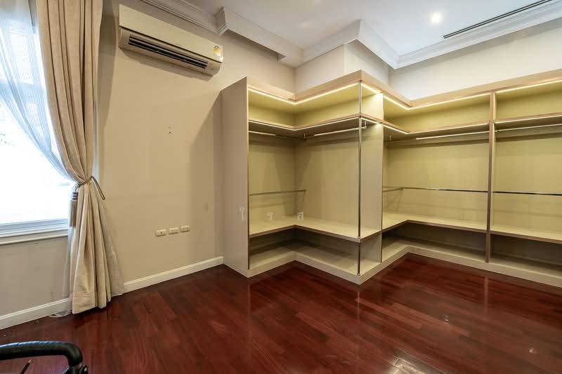 The Royal Residence, Bangkok, Prasert - Manukitch Road, Chorake Bua, Lat Phrao, Bangkok, 4 Bedrooms, 711 sqm, Single Detached House For Sale, by โรส, 500320634 - DDproperty.com