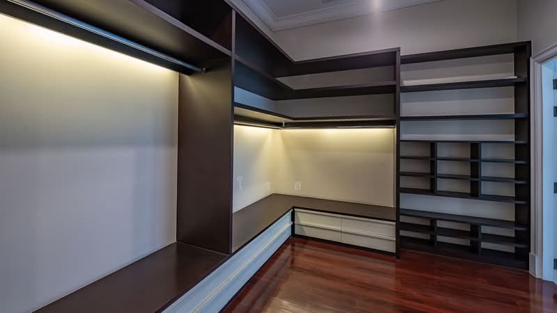 The Royal Residence, Bangkok, Prasert - Manukitch Road, Chorake Bua, Lat Phrao, Bangkok, 4 Bedrooms, 711 sqm, Single Detached House For Sale, by โรส, 500320634 - DDproperty.com