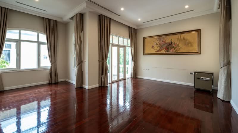 The Royal Residence, Bangkok, Prasert - Manukitch Road, Chorake Bua, Lat Phrao, Bangkok, 4 Bedrooms, 711 sqm, Single Detached House For Sale, by โรส, 500320634 - DDproperty.com