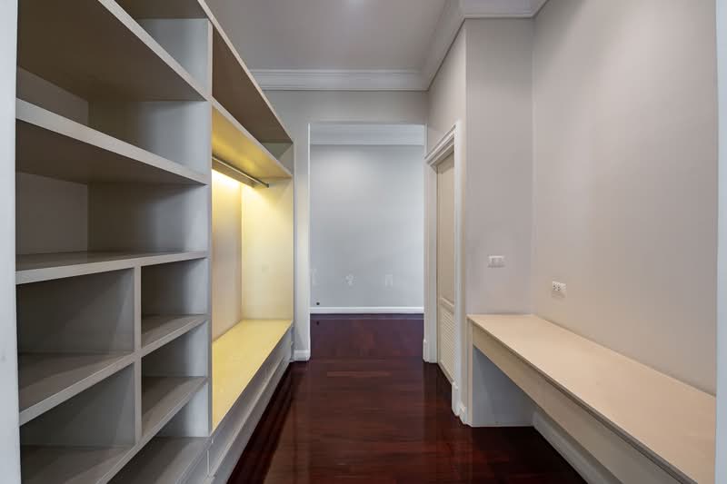 The Royal Residence, Bangkok, Prasert - Manukitch Road, Chorake Bua, Lat Phrao, Bangkok, 4 Bedrooms, 711 sqm, Single Detached House For Sale, by โรส, 500320634 - DDproperty.com