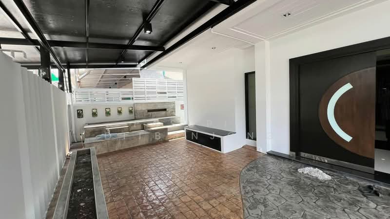 บ้าน 5-ห้องนอน, กรุงเทพ, คลองตัน, คลองเตย, กรุงเทพ, 495 ตร.ม., บ้านเดี่ยว ให้เช่า, โดย Pasupit Ditbanjong, 500320637 - DDproperty.com