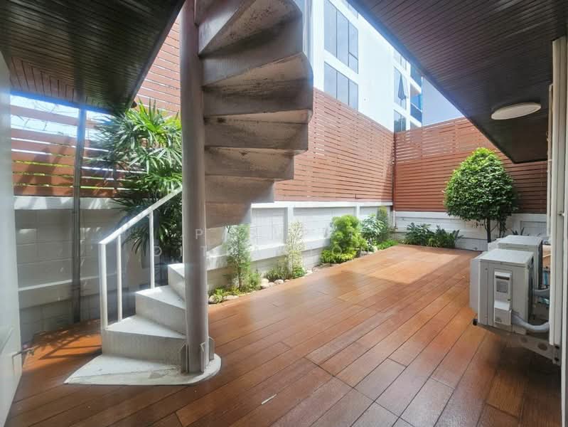 4-BR Semi-detached House, Bangkok, Samsen Nai, Phaya Thai, Bangkok, 4 Bedrooms, 310 sqm, Semi-Detached House (Twin House) For Sale, by Pasupit Ditbanjong, 500320643 - DDproperty.com
