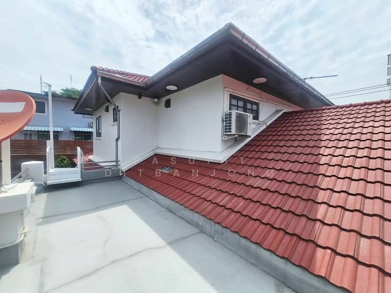 4-BR Semi-detached House, Bangkok, Samsen Nai, Phaya Thai, Bangkok, 4 Bedrooms, 310 sqm, Semi-Detached House (Twin House) For Sale, by Pasupit Ditbanjong, 500320643 - DDproperty.com