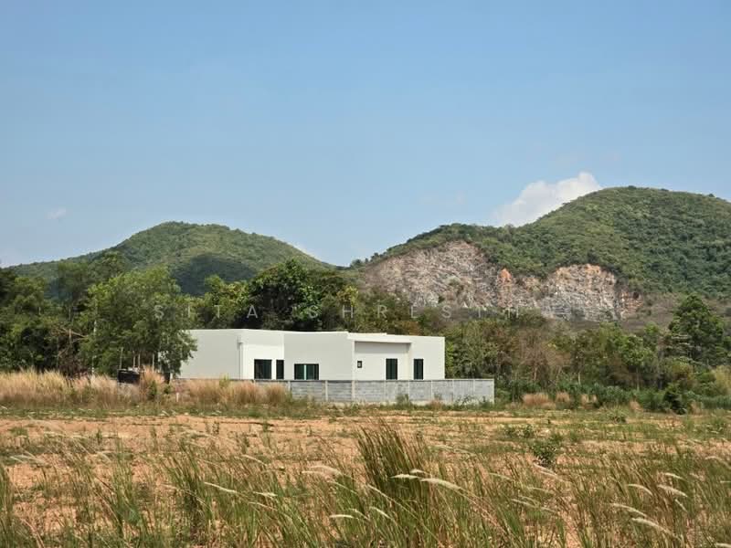 บ้าน 3-ห้องนอน, ชลบุรี, พลูตาหลวง, สัตหีบ, ชลบุรี, 154 ตร.ม., บ้านเดี่ยว ขาย, โดย Sita Shrestha, 500320656 - DDproperty.com