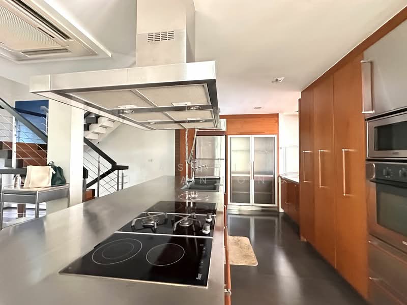 The Lofts Sathorn : เดอะ ลอฟท์ สาทร, กรุงเทพ, 76 ซอย เมฆสวัสดิ์, ช่องนนทรี, ยานนาวา, กรุงเทพ, 390 ตร.ม., ทาวน์เฮ้าส์ ให้เช่า, โดย Pasupit Ditbanjong, 500320660 - DDproperty.com