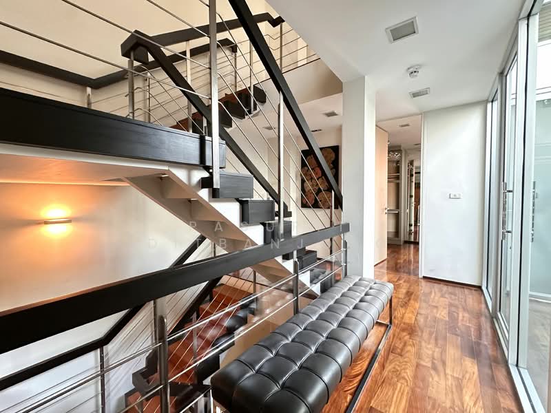 The Lofts Sathorn, Bangkok, 76 Soi Meksawat, Chong Nonsi, Yan Nawa, Bangkok, 3 Bedrooms, 390 sqm, Townhouse For Rent, by Pasupit Ditbanjong, 500320660 - DDproperty.com