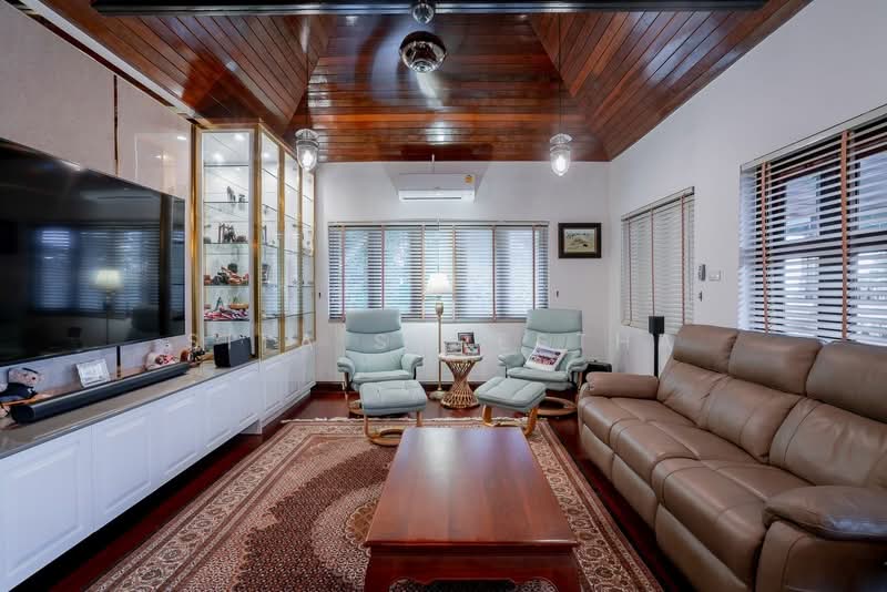 undefined, Prachuap Khiri Khan, Nong Kae, Hua Hin, Prachuap Khiri Khan, 5 Bedrooms, 450 sqm, Single Detached House For Sale, by Sita Shrestha, 500320667 - DDproperty.com