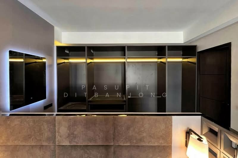 5-BR Townhouse, Bangkok, Khlong Tan Nua, Watthana, Bangkok, 5 Bedrooms, 600 sqm, Townhouse For Rent, by Pasupit Ditbanjong, 500320677 - DDproperty.com
