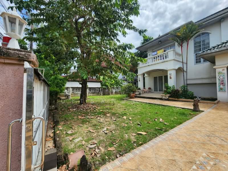 undefined, Bangkok, Praborommaharatchawang, Phra Nakhon, Bangkok, 3 Bedrooms, 204 sqm, Single Detached House For Sale, by Pasupit Ditbanjong, 500320684 - DDproperty.com