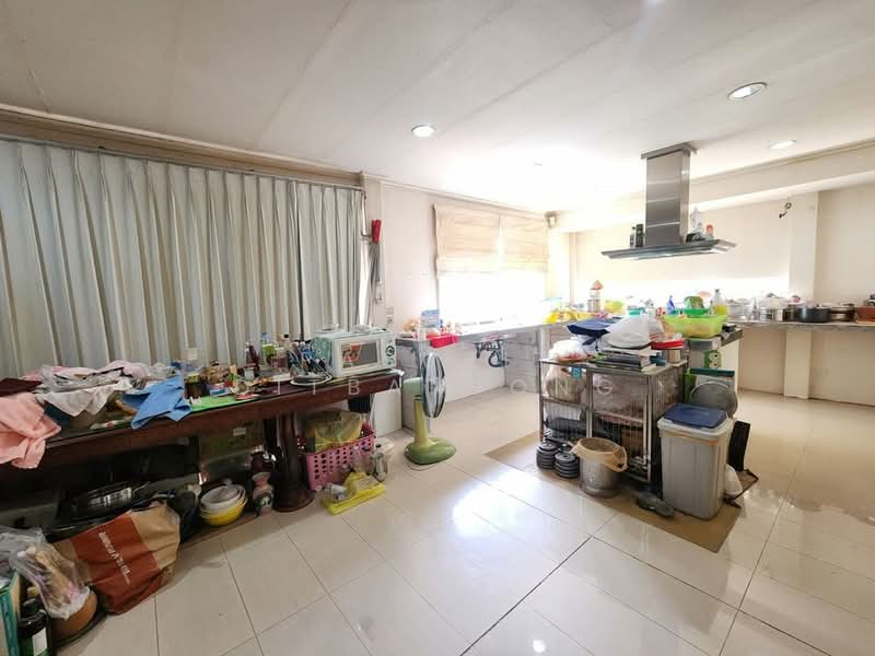 undefined, Bangkok, Praborommaharatchawang, Phra Nakhon, Bangkok, 3 Bedrooms, 204 sqm, Single Detached House For Sale, by Pasupit Ditbanjong, 500320684 - DDproperty.com