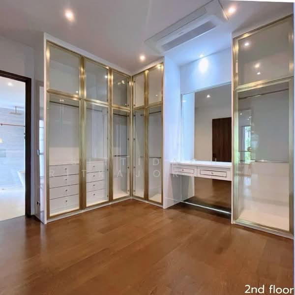 BuGaan Krungthep Kreetha, Bangkok, 109 15 Soi Krungthep Kreetha, Hua Mak, Bang Kapi, Bangkok, 4 Bedrooms, 430 sqm, Single Detached House For Rent, by Sittidach Ritkajorn (Jack ), 500320698 - DDproperty.com