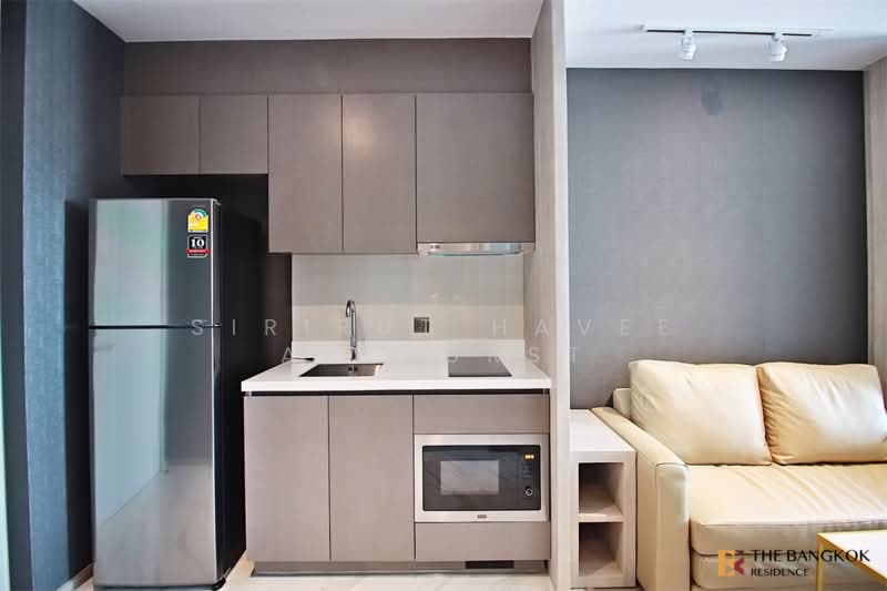Rhythm Ekkamai, Bangkok, 11 Soi Sukhumvit 63, Khlongtoei Nua, Watthana, Bangkok, 1 Bedroom, 31 sqm, Condo For Sale, by Sirirut Havee Akehurst, 500320718 - DDproperty.com