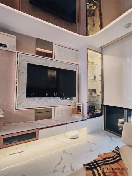 Klass Silom, Bangkok, 52 Silom Road, Silom, Bang Rak, Bangkok, 1 Bedroom, 51 sqm, Condo For Sale, by Sirirut Havee Akehurst, 500320731 - DDproperty.com