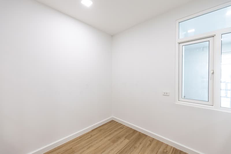 Golden Town 2 Onnut-Pattanakarn, Bangkok, 189 Soi On Nut 65 Yaek 14, Prawet, Prawet, Bangkok, 3 Bedrooms, 76 sqm, Townhouse For Sale, by Tharnavee Tharnasetthadakul, 500320737 - DDproperty.com