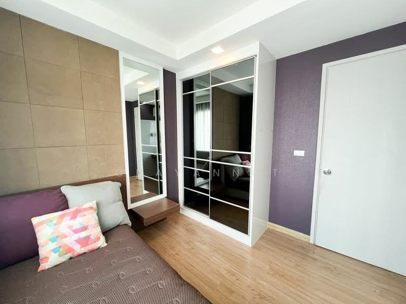 Thru Thonglor, Bangkok, Petchaburi Road, Bang Kapi, Huai Khwang, Bangkok, 2 Bedrooms, 66 sqm, Condo For Rent, by Chayannot, 500320803 - DDproperty.com