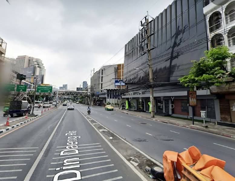NG412 ปล่อยเช่า โชว์รูม (ติดถนน) ดินแดง วิภาวดี ที่จอดรถ 10 คัน พร้อมโกดังขนาดเล็ก มีลิฟท์ส่งสินค้า, Bangkok, ดินแดง, Din Daeng, Bangkok, , 1,750 sqm, Shophouse For Rent, by NTG Property House Co.,Ltd., 500320804 - DDproperty.com