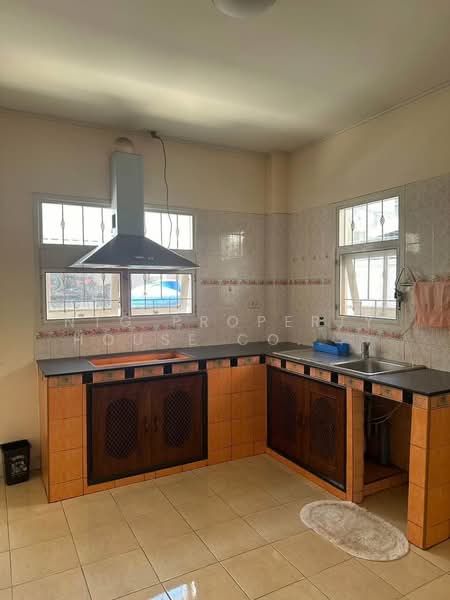 Parkway Chalet Ramkhamhaeng, Bangkok, 103 Ramkhamhaeng Road, Min Buri, Bangkok, 3 Bedrooms, 200 sqm, Single Detached House For Rent, by NTG Property House Co.,Ltd., 500320819 - DDproperty.com