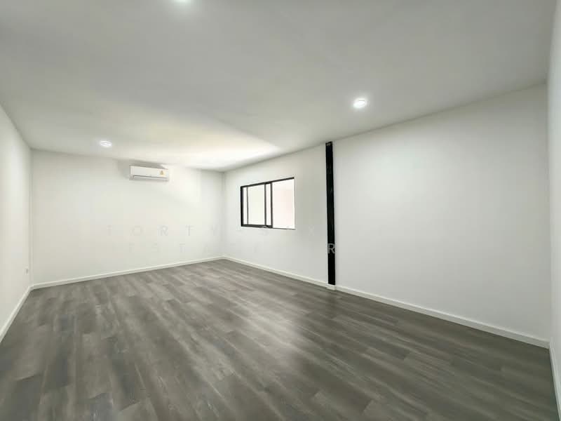 โกดัง-ออฟฟิศ ซอยศรีครินทร์ 24, Bangkok, Phatthanakan, Suan Luang, Bangkok, , 96 sqm, Warehouse/Factory For Rent, by Forty-Six Real Estate Group, 500320842 - DDproperty.com