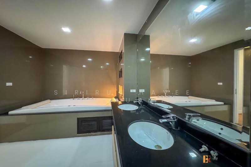 Prime Mansion Sukhumvit 31, Bangkok, 222 Soi Sukhumvit 31, Sukhumvit Road, Khlong Tan Nua, Watthana, Bangkok, 3 Bedrooms, 212 sqm, Condo For Sale, by Sirirut Havee Akehurst, 500320870 - DDproperty.com