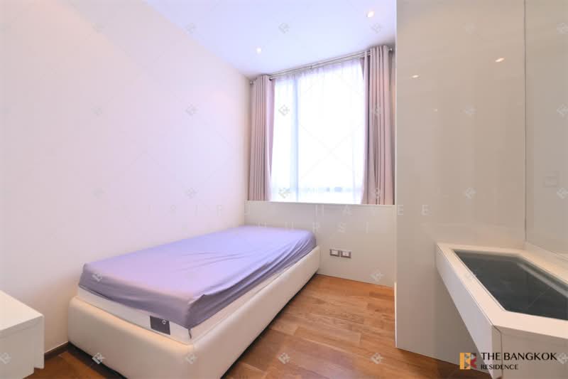 The Address Sukhumvit 28, Bangkok, 1 Soi Sukhumvit 28, Khong Tan, Khlong Toei, Bangkok, 2 Bedrooms, 67 sqm, Condo For Sale, by Sirirut Havee Akehurst, 500320898 - DDproperty.com