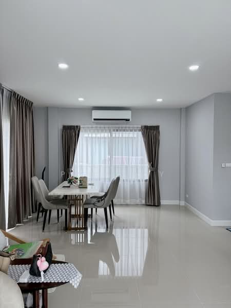 Centro Bangna-Kingkaew, Samut Prakan, Rachathewa, Bang Plee, Samut Prakan, 4 Bedrooms, 190 sqm, Single Detached House For Sale, by Connex Property, 500320915 - DDproperty.com