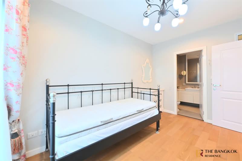 Condolette Dwell Sukhumvit 26, Bangkok, Soi Sukhumvit 26, Khong Tan, Khlong Toei, Bangkok, 1 Bedroom, 29 sqm, Condo For Sale, by Sirirut Havee Akehurst, 500320933 - DDproperty.com