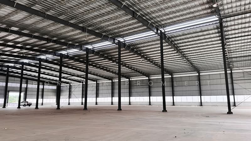 โรงงานให้เช่า ติดนิคม IEAT เฟส 2 ระยอง, ระยอง, ปลวกแดง, ระยอง, 2,800 ตร.ม., โกดัง-โรงงาน ให้เช่า, โดย Pornpun Promlert, 500320942 - DDproperty.com