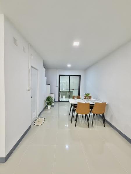 Baan Pichada Baan Kluay-Sai Noi, Nonthaburi, Phimonrat, Bang Bua Thong, Nonthaburi, 2 Bedrooms, 110 sqm, Townhouse For Sale, by Connex Property, 500320983 - DDproperty.com