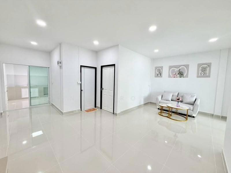 Kristsada Nakorn 10, Nonthaburi, Rattanathibet Road, Bang Rak Pattana, Bang Bua Thong, Nonthaburi, 3 Bedrooms, 140 sqm, Townhouse For Sale, by Connex Property, 500320989 - DDproperty.com