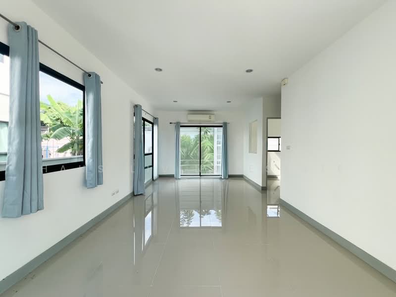 Pleno Suksawat, Bangkok, Pracha Uthit Road (Soi Pracha Uthit 60), Thung Khru, Bangkok, 3 Bedrooms, 125 sqm, Semi-Detached House (Twin House) For Sale, by Haus Living Estate, 500321016 - DDproperty.com