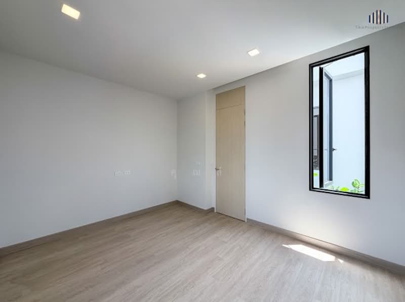The Cabinet 29, Bangkok, Chorake Bua, Lat Phrao, Bangkok, 4 Bedrooms, 250 sqm, Townhouse For Sale, by คุณลี, 500321020 - DDproperty.com