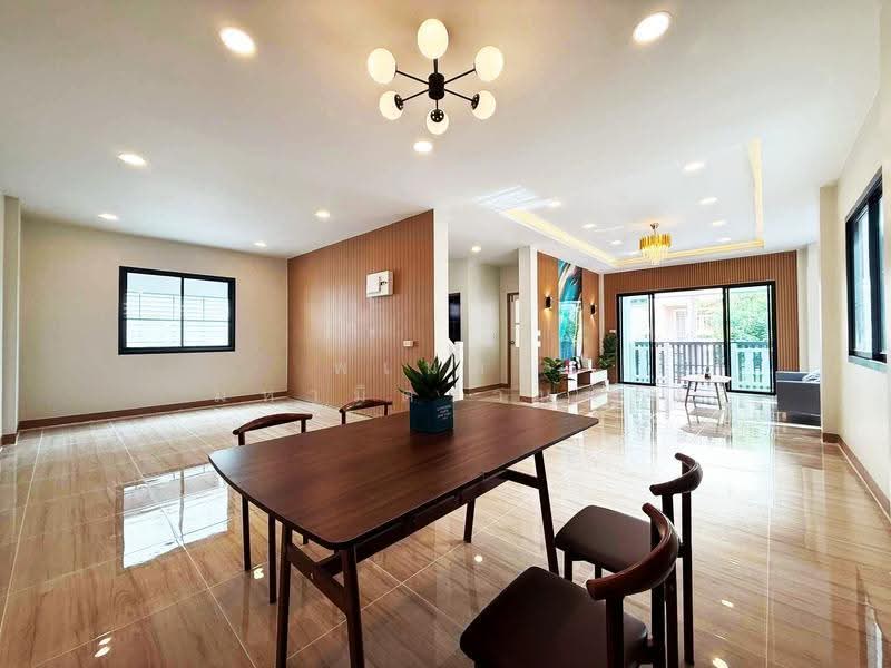 Wararom Phetkasem 81 (Bangbon 5), Bangkok, Bang Bon 5 Road, Bang Bon, Bangkok, 4 Bedrooms, 200 sqm, Single Detached House For Sale, by พเนตร มหามิตรานนท์, 500321050 - DDproperty.com