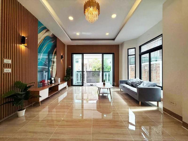 Wararom Phetkasem 81 (Bangbon 5), Bangkok, Bang Bon 5 Road, Bang Bon, Bangkok, 4 Bedrooms, 200 sqm, Single Detached House For Sale, by พเนตร มหามิตรานนท์, 500321050 - DDproperty.com