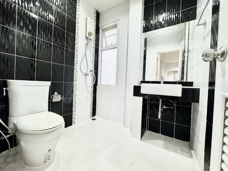 ให้เช่าบ้าน ม.ซีซั่นวัลเล่ย์ ศรีราชา, Chon Buri (Pattaya), Surasak, Si Racha, Chon Buri (Pattaya), 3 Bedrooms, 160 sqm, Single Detached House For Rent, by Dusit Saengfa, 500321057 - DDproperty.com