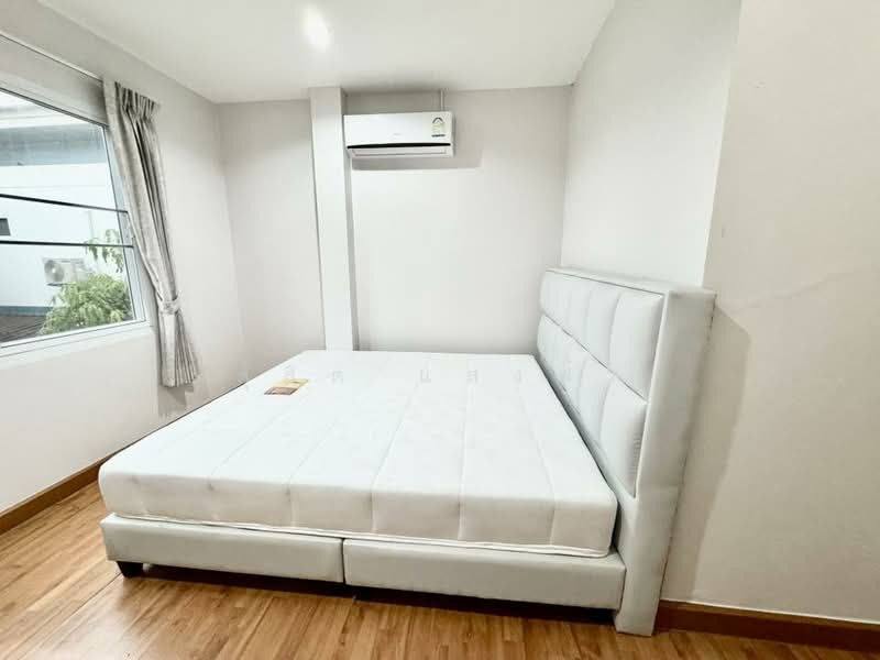 ให้เช่าบ้าน ม.ซีซั่นวัลเล่ย์ ศรีราชา, Chon Buri (Pattaya), Surasak, Si Racha, Chon Buri (Pattaya), 3 Bedrooms, 160 sqm, Single Detached House For Rent, by Dusit Saengfa, 500321057 - DDproperty.com
