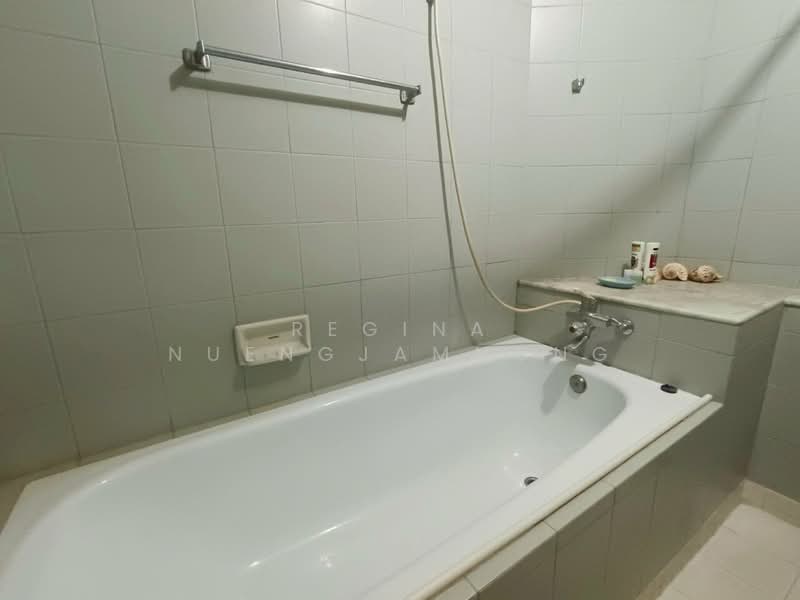 Jomtien Complex Condotel : จอมเทียน คอมเพล็กซ์ คอนโดเทล, ชลบุรี, 414 ทัพพระยา, หนองปรือ, บางละมุง, ชลบุรี, 54 ตร.ม., คอนโด ขาย, โดย Regina Nuengjamnong, 500321058 - DDproperty.com