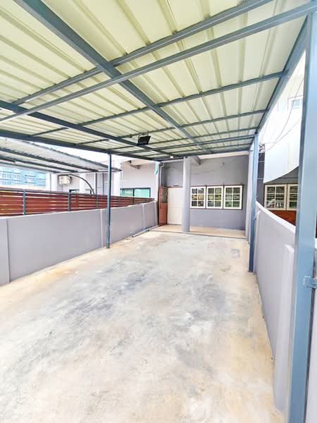 ไม่พบโครงการ, Bangkok, ศรีนครินทร์ พัฒนาการ สุขุมวิท, Nong Bon, Prawet, Bangkok, 4 Bedrooms, 360 sqm, Townhouse For Rent, by ณัฐพงศ์ สุนทรอรุณ, 500321061 - DDproperty.com