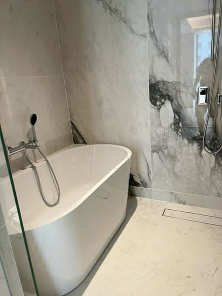 Tonson One Residence, Bangkok, Soi Tonson, Ploenchit Road, Lumphini, Pathum Wan, Bangkok, 2 Bedrooms, 106 sqm, Condo For Rent, by Sawitree Simmalee, 500321077 - DDproperty.com