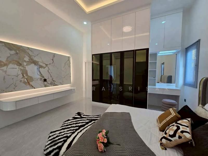 3-BR House, Chon Buri (Pattaya), Nong Pru, Bang Lamung (Pattaya), Chon Buri (Pattaya), 3 Bedrooms, 302 sqm, Single Detached House For Rent, by Patchara Srisak, 500321118 - DDproperty.com