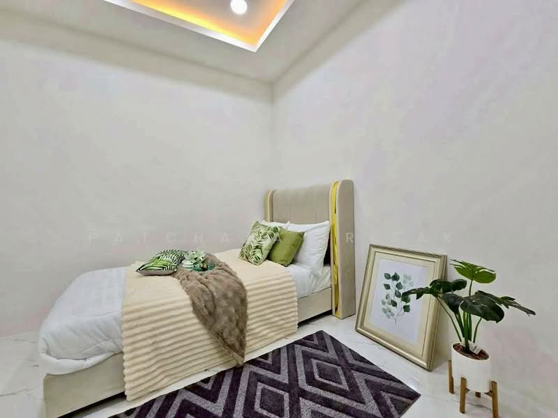 3-BR Townhouse, Chon Buri (Pattaya), Nong Pru, Bang Lamung (Pattaya), Chon Buri (Pattaya), 3 Bedrooms, 204 sqm, Townhouse For Rent, by Patchara Srisak, 500321122 - DDproperty.com